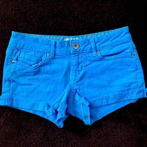 Aeropostale BLUE denim shorts, size 0. Excellent condition.